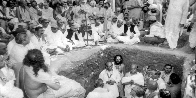 जब पहली बार पूर्व प्रधानमंत्री राजीव गांधी ने खोला राम मंदिर का ताला!