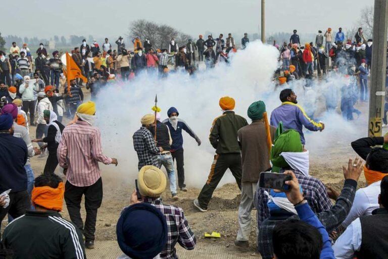 गुरुवार को किसानों की केंद्र के साथ तीसरे दौर की बातचीत होगी.