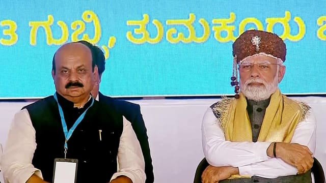 kartnatka_elections_bjp_will_exert_power_to_save_fort_of_karnataka_pm_modi_5_big_rallies_1676593326