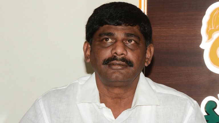 क्या था कांग्रेस सांसद डीके सुरेश का बयान जिसकी वज़ह से भिड़े नेता?