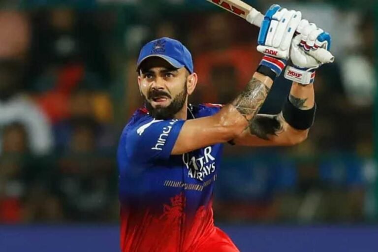 विराट कोहली की धीमी स्ट्राइक रेट के लिए फाफ डु प्लेसिस ने आरसीबी की पिच पर अंक दिए.