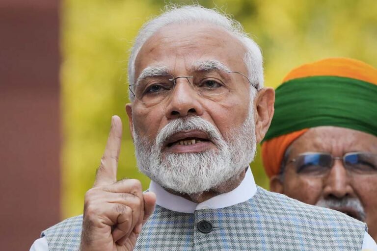 तमिलनाडु में चुनाव प्रचार के लिए नरेंद्र मोदी ने बीजेपी कार्यकर्ताओं को खास निर्देश दिए हैं.