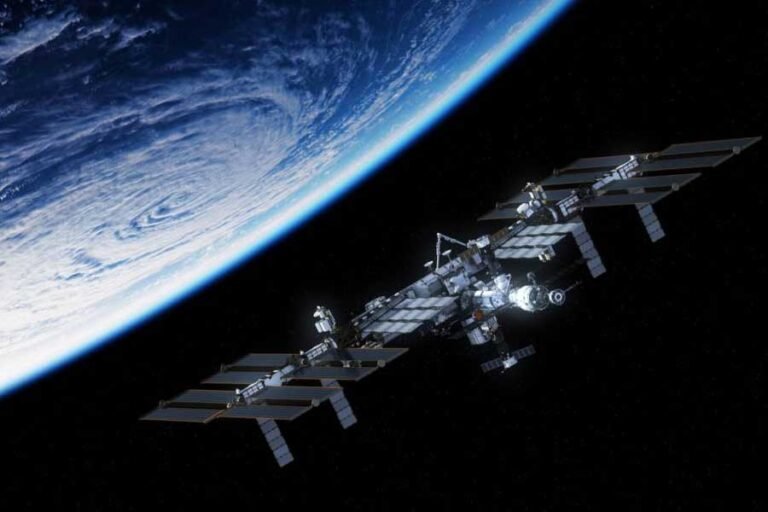 इसरो की ओर से बड़ा ऐलान! रूस, अमेरिका और चीन के बाद अब भारत एक मिसाल कायम करने जा रहा है.