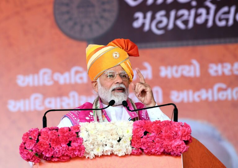 क्या पीएम मोदी बनाना चाहते हैं खाड़ी देशों के साथ संबंध?