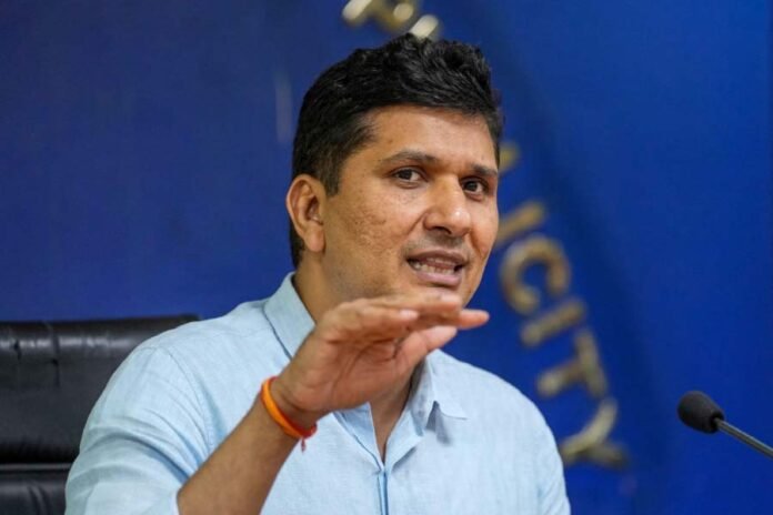 1712361731_1686808940_saurav-bharadwaj