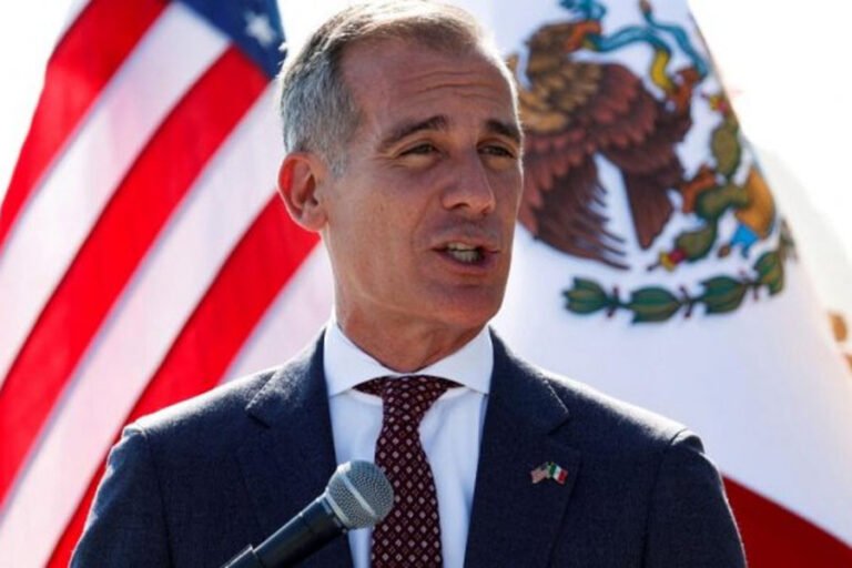 अमेरिका के एरिक गार्सेटी ने भारत की तारीफ की.