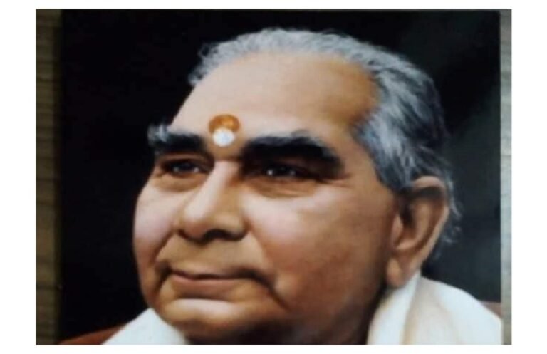 कमलापति त्रिपाठी ने कॉंग्रेस को क्या दी थी सलाह?