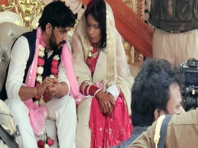 आखिर कैसे परवान चढ़ी दो गैंगस्टर की प्रेम कहानी?