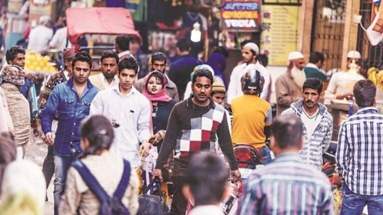 आखिर क्यों छिड़ी है अल्पसंख्यकों की जनसंख्या में वृद्धि की बहस?