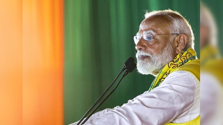 पूर्व कांग्रेस अध्यक्ष के बारे में क्या बोले पीएम मोदी?