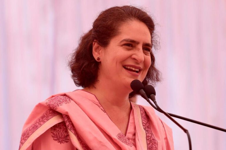 गांधी परिवार की मध्यभूमि कही जाने वाली अमेठी सीट पर राहुल गांधी की हार! वोटों का अंतर 55 हजार से ज्यादा l