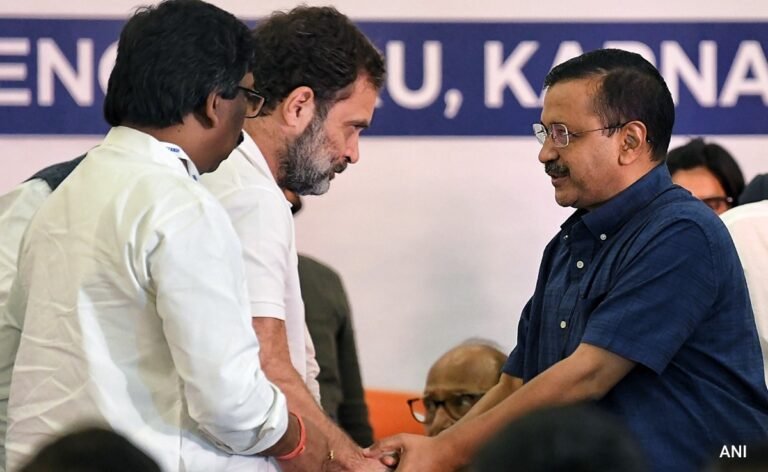 नेताओं के वोट डालने की रणनीति के लिए क्या बोली विदेशी मीडिया?