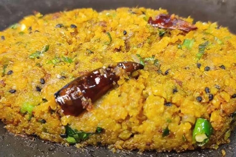 बैटर फ्राइड झींगे को गर्म फ्राइड राइस के साथ ट्राई करें, इसे कैसे बनाएं?