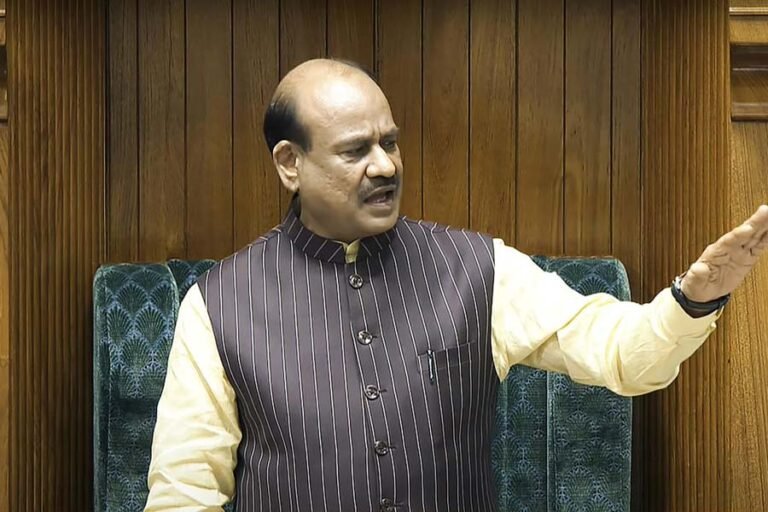 ओम बिरला ने इंदिरा गांधी के आपातकाल की आलोचना की, कांग्रेस ने पलटवार किया.