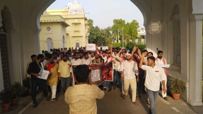 Sanyukt-Chhatra-Morcha--Lucknow-University--taking_1717870810841