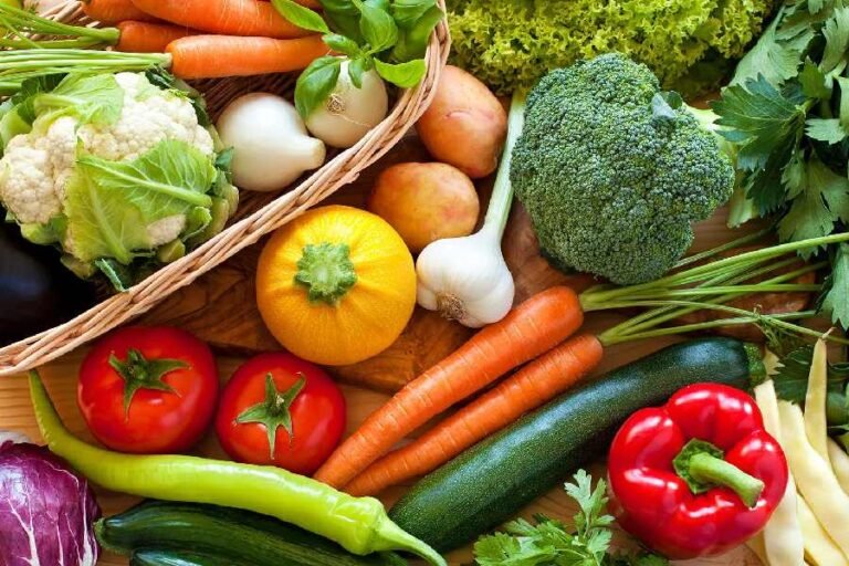 तेजी से मोटापा कम करने के लिए शारीरिक व्यायाम के अलावा आपको नियमित रूप से दो सब्जियों का जूस पीना चाहिए! वे कौन से हैं?