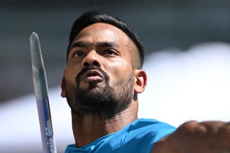 पेरिस ओलंपिक में उनके ही प्रतिद्वंदी किशोर, नीरज के साथी खिलाड़ी खेल छोड़ना चाहते थे!