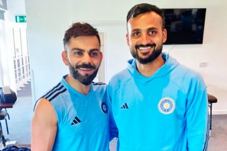 कोहली के तोहफे में दिए बल्ले से नहीं खेलना चाहते आकाश दीप, बंगाल के गेंदबाज ने ऐसा क्यों कहा?