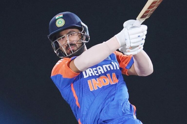 भारत जूनियर एशिया कप के सेमीफाइनल में अफगानिस्तान से 20 रन से हारकर बाहर हो गया है