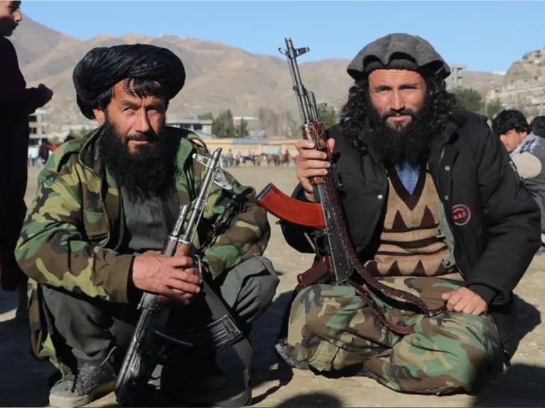 आखिर पाकिस्तान क्यों देता है आतंकवादियों का साथ?