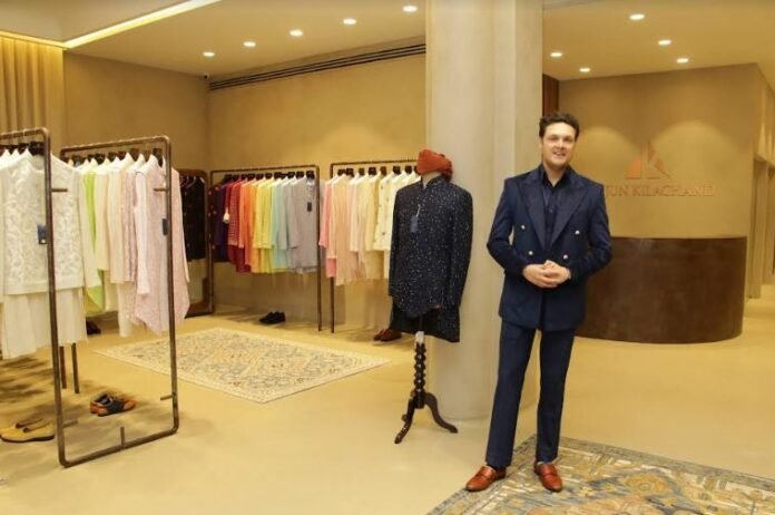 Arjun Kilachand Opens a 2000 Sq. ft. Flagship Store at an Iconic Art Deco Firuzara Building Address in South Mumbai