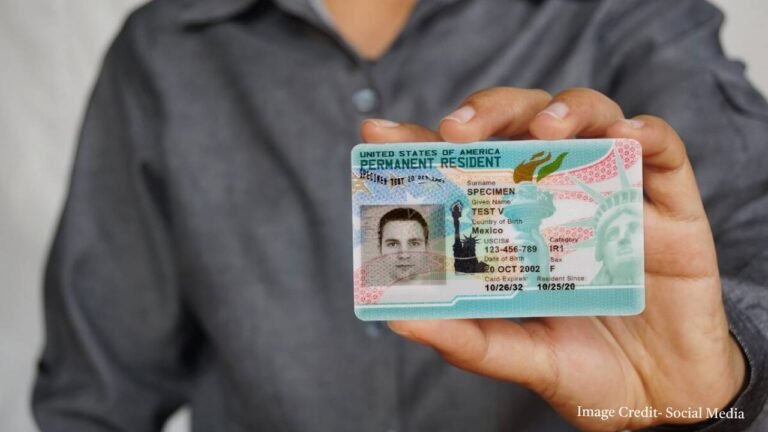 क्या कई भारतीयों की जरूरत बन चुका है अमेरिकी ग्रीन कार्ड?