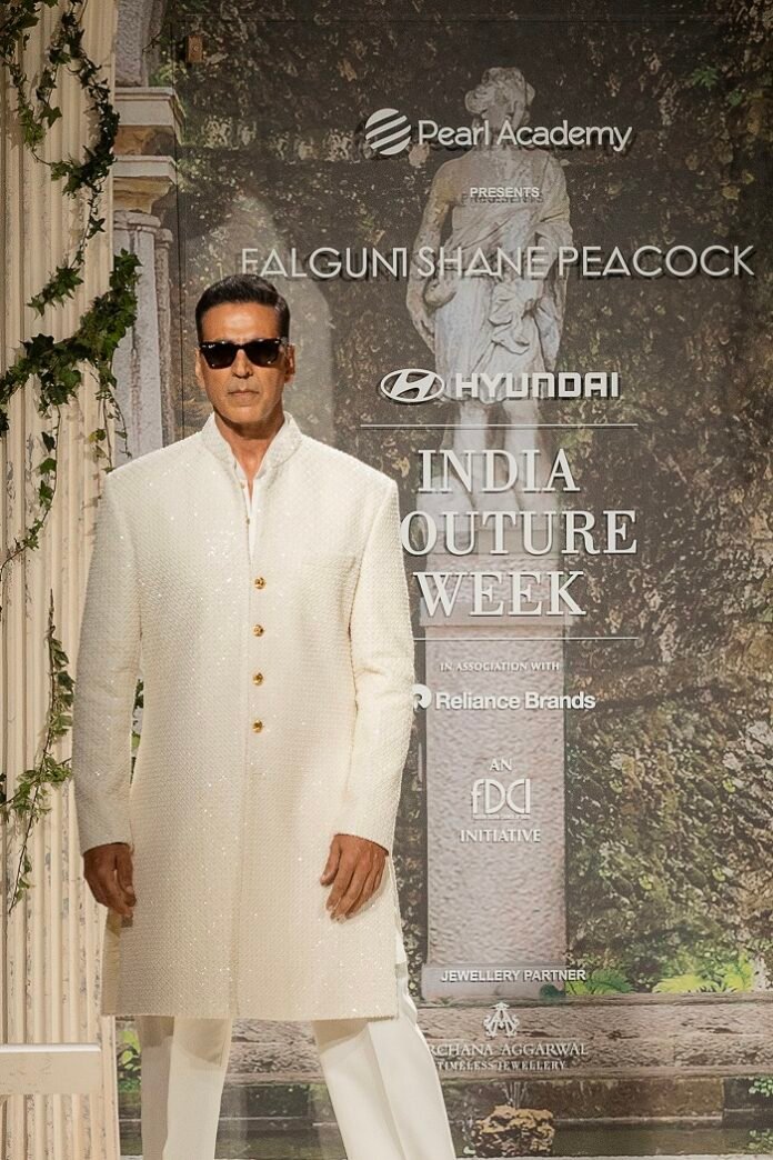 Pearl Academy, the Only Design Education Institution at India Couture Week, Presents Falguni Shane Peacock; Students Work Backstage with India's Top Designers