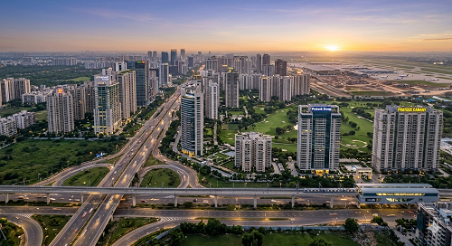 Noida Expressway Emerges as NCR's Fastest-Growing Luxury Housing Corridor